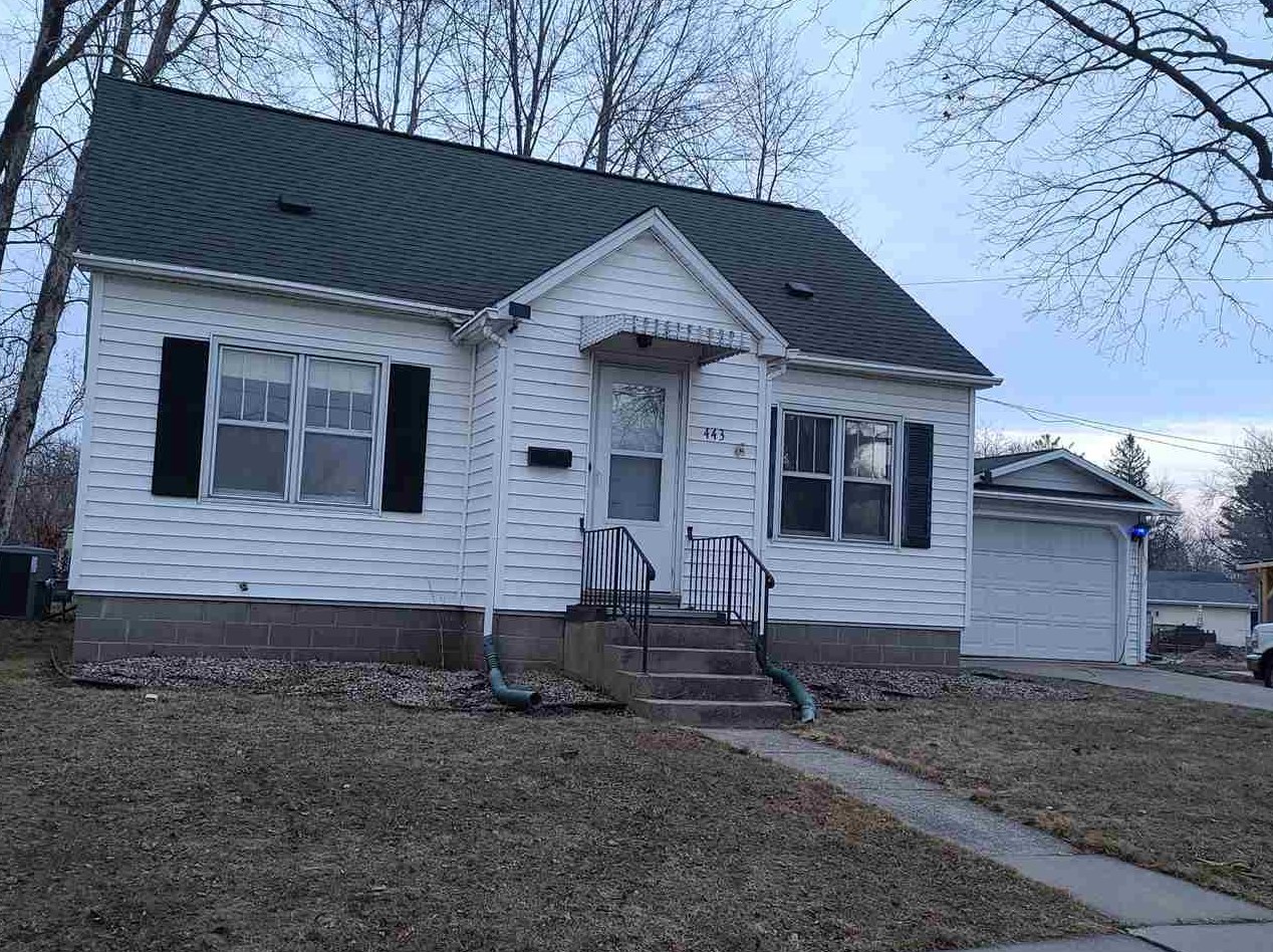 443 West Ave, Mauston, WI 53948