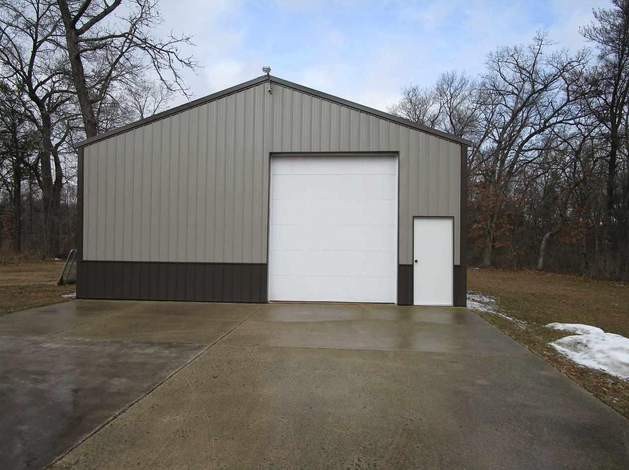 1046 Fern Ave, Grand Marsh, WI 53936