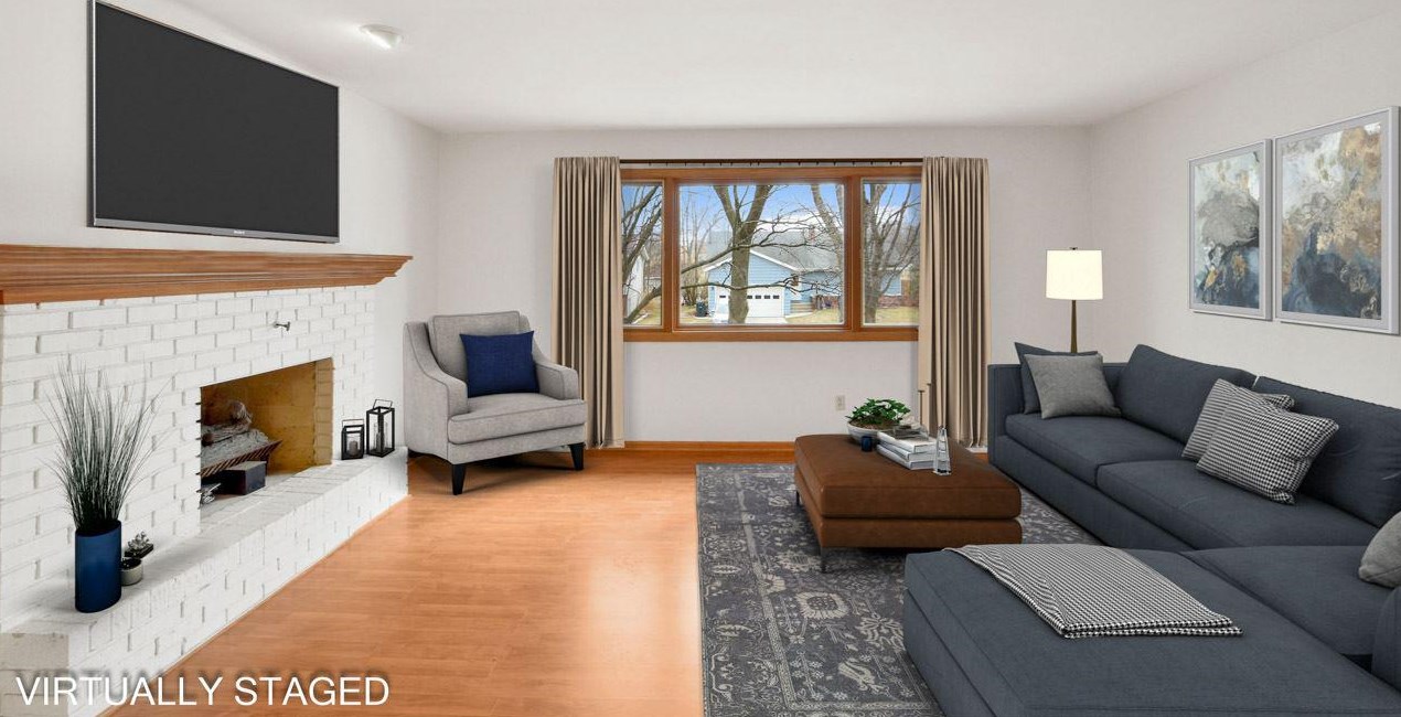 1326 Woodvale Dr, Madison, WI 53716-1464