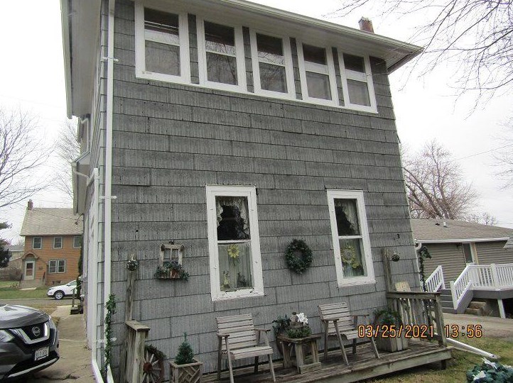 211 Oneida St, Beaver Dam, WI 53916-2015