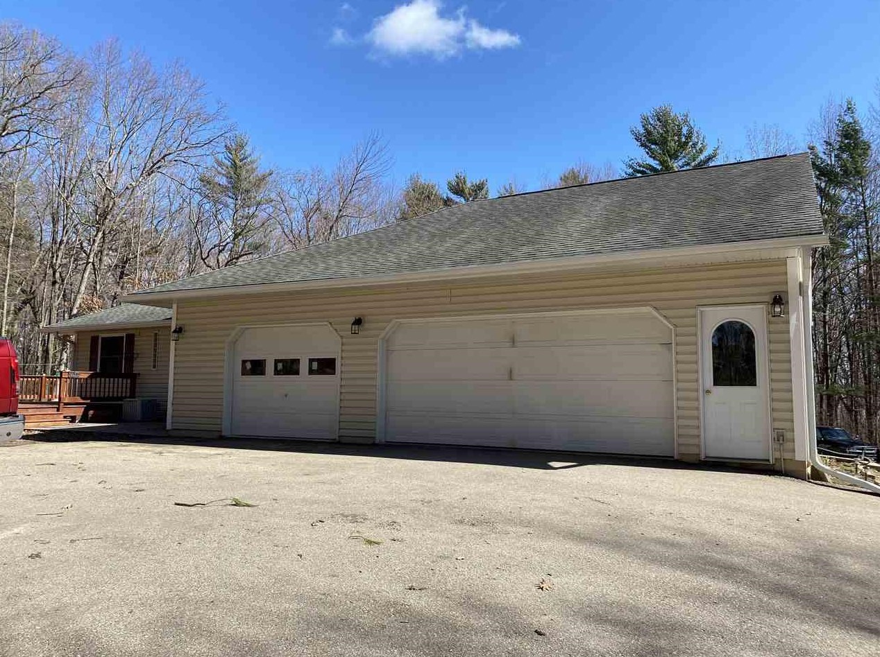 9425 Ellsworth Rd, Tomah, WI 54660