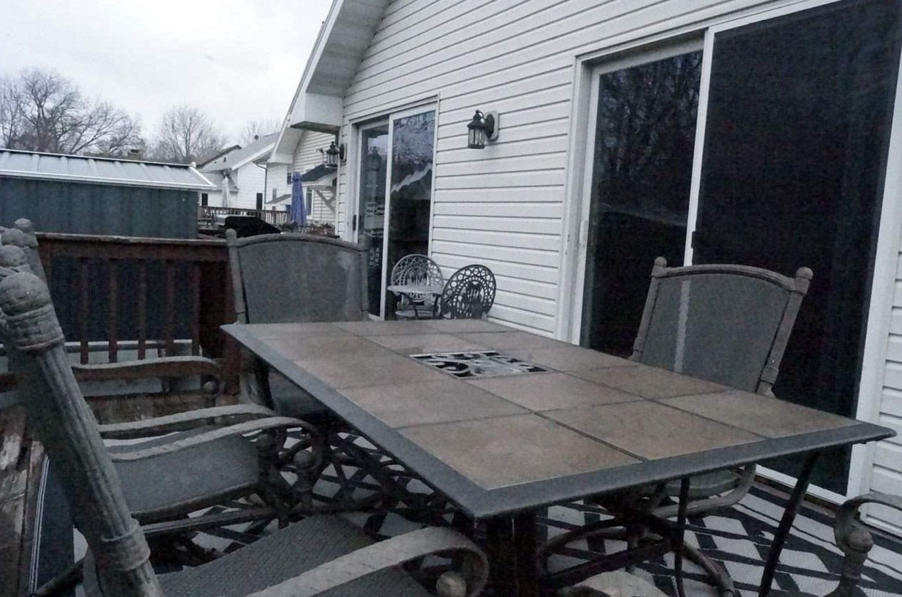 1627 Ohio St, Oshkosh, WI 54902-6751