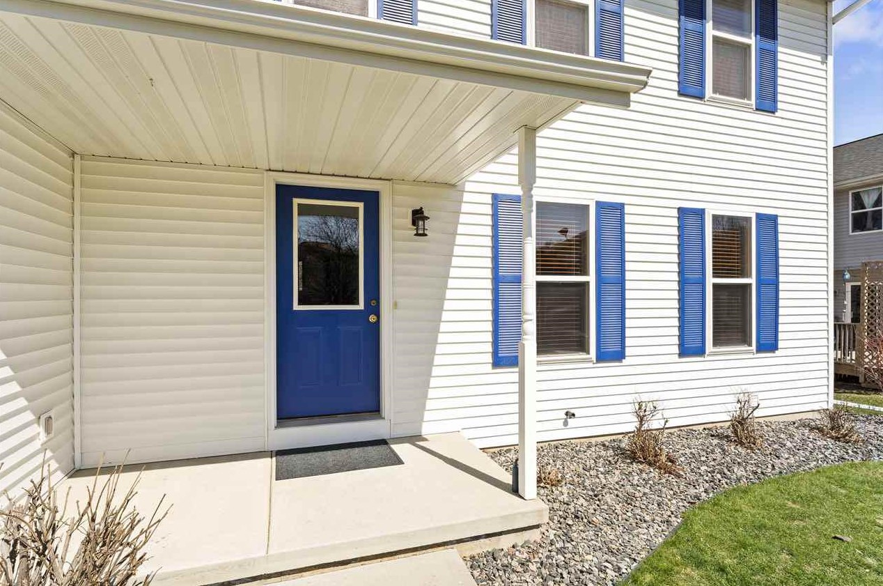 5 Wopat Ln, Madison, WI 53719-1863