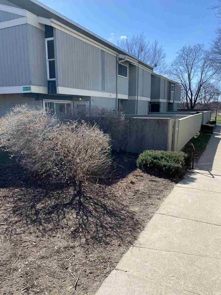 436 East Blf, Madison, WI 53704