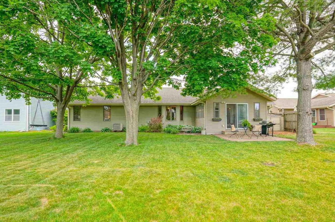 3920 Tisbury Dr, Janesville, WI 53546-1792