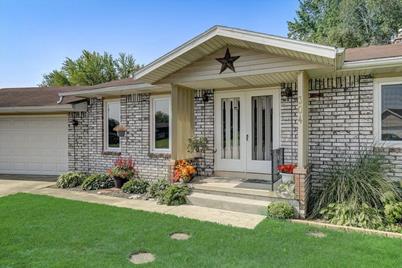 304 Mallard Ct - Photo 1
