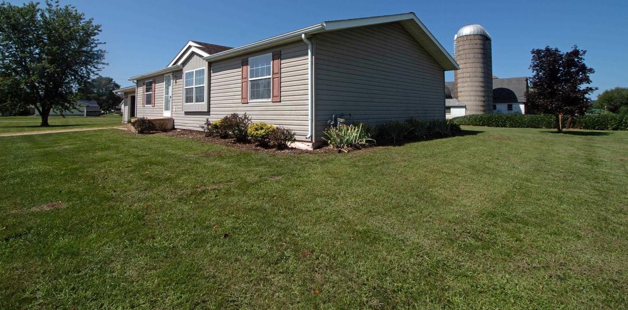 148 Sharon St, Arena, WI 53503-9632