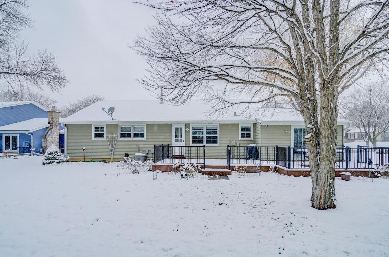 7213 Branford Ln, Madison, WI 53717-1002