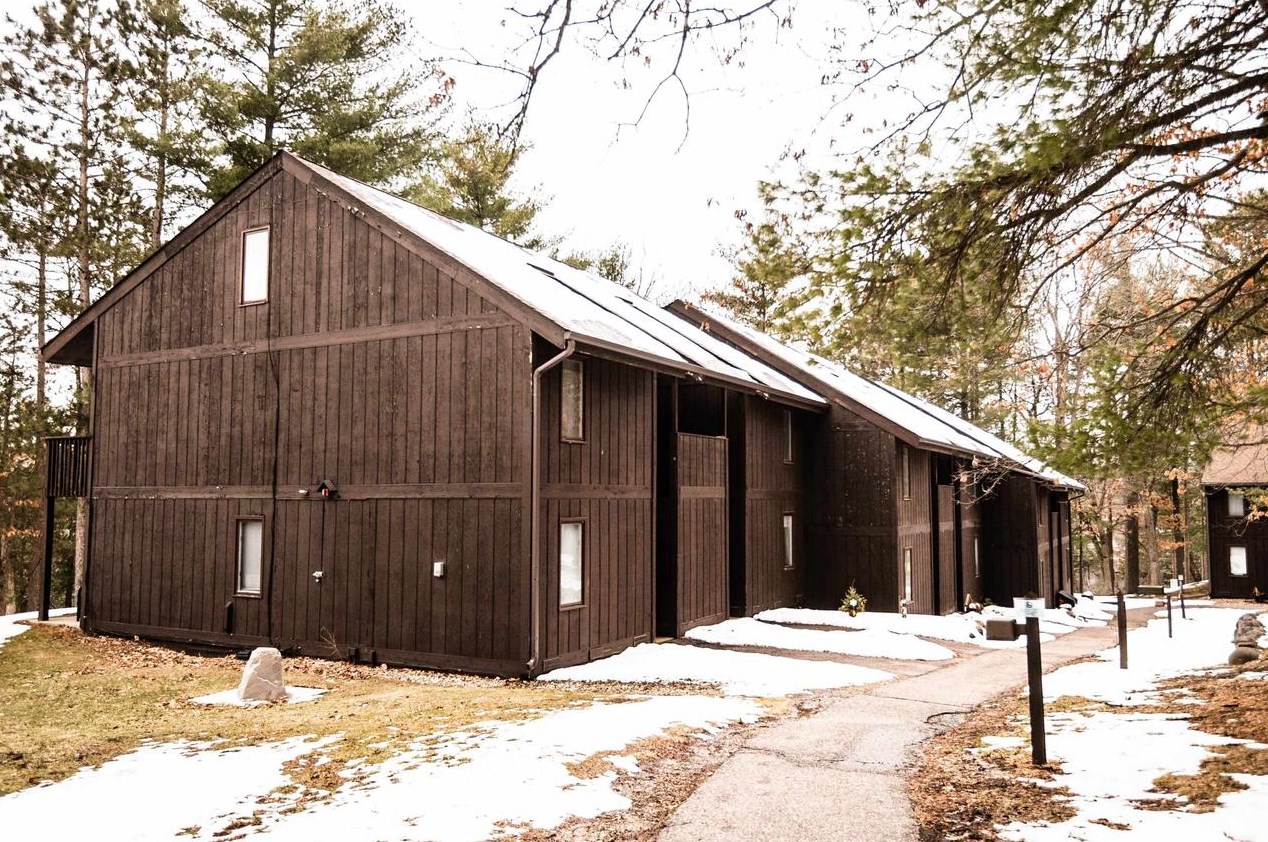 4 Birch Trail, Wisconsin Dells, WI 53965