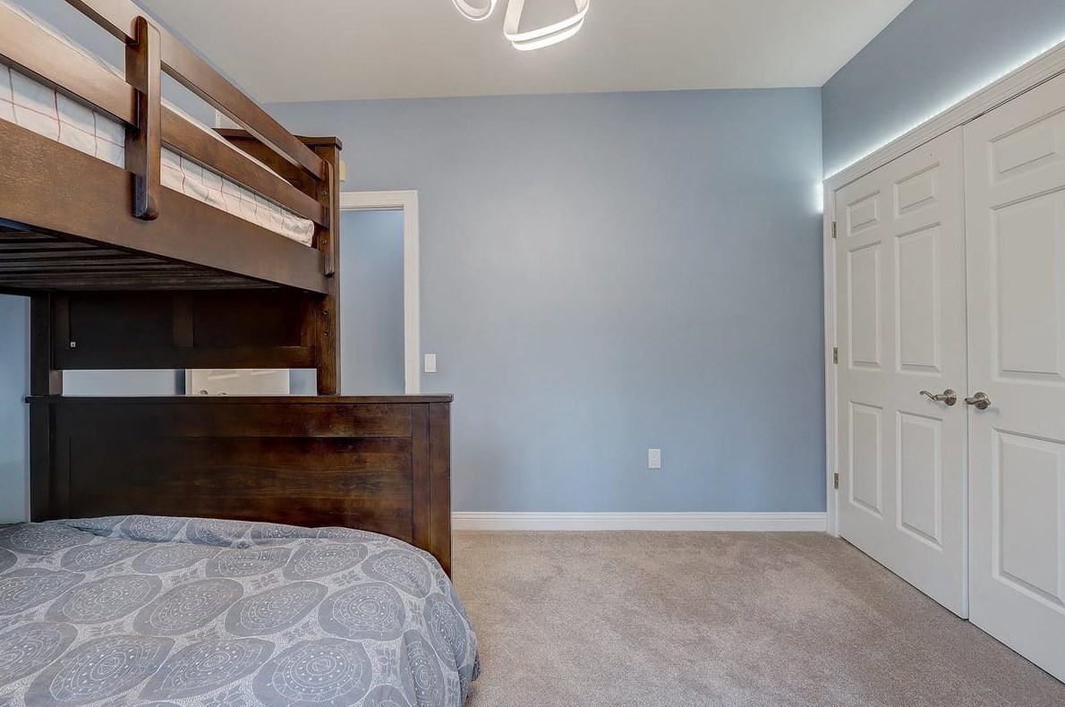 43 Hawk Feather Cir, Madison WI  53717-2744 exterior