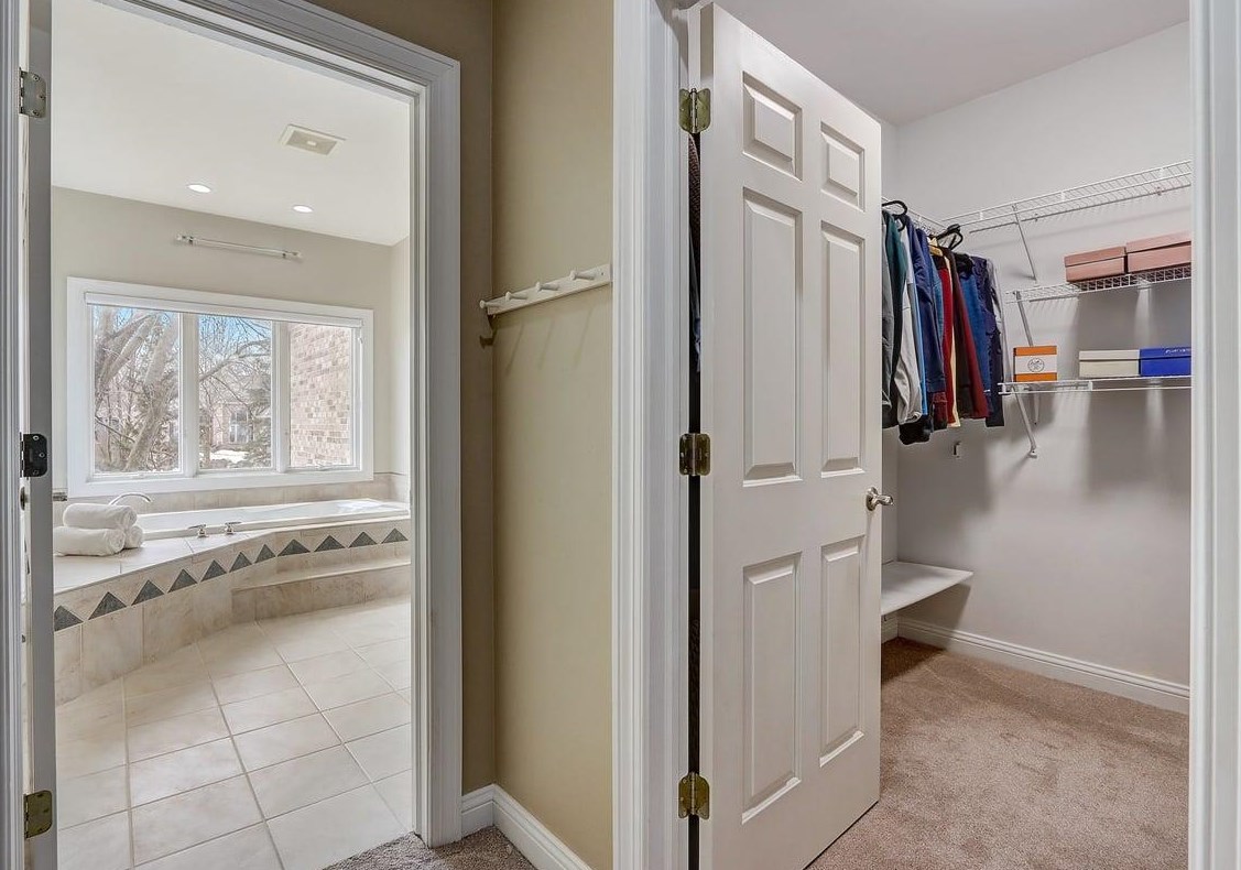43 Hawk Feather Cir, Madison WI  53717-2744 exterior