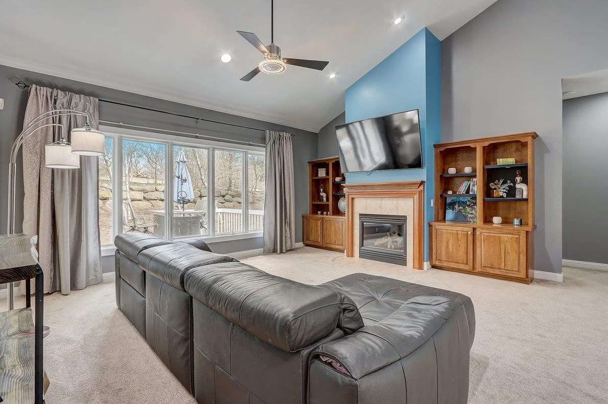 43 Hawk Feather Cir, Madison WI  53717-2744 exterior