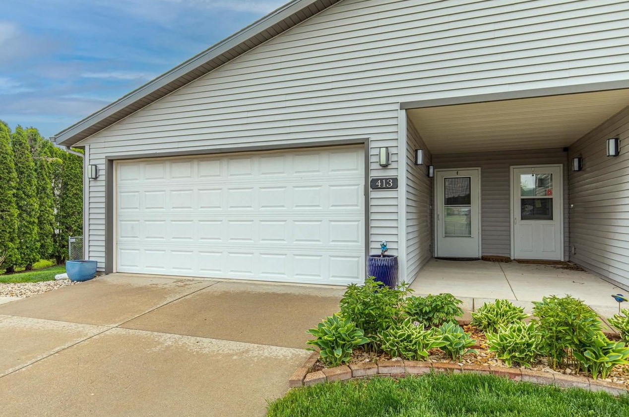 413 David Cir, Arena, WI 53503