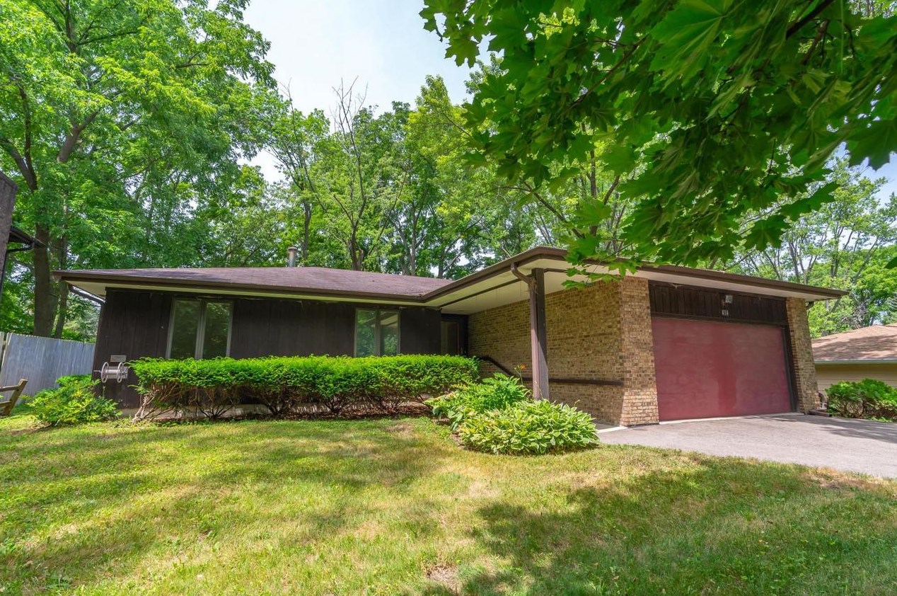 414 Wynnwood Way, Madison, WI 53705-2731