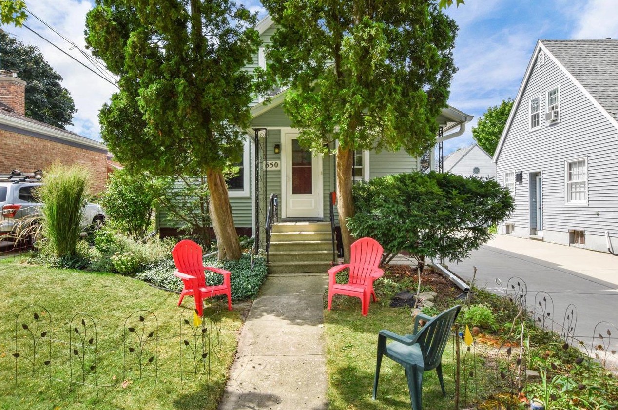 550 Maywood St, Madison, WI 53704-4836