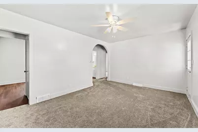 820 Vine Street, Wisconsin Dells, WI 53965 - Photo 12