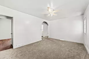 820 Vine St, Wisconsin Dells, WI 53965 - Photo 12