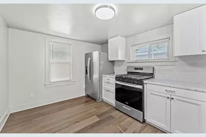 820 Vine Street, Wisconsin Dells, WI 53965 - Photo 6