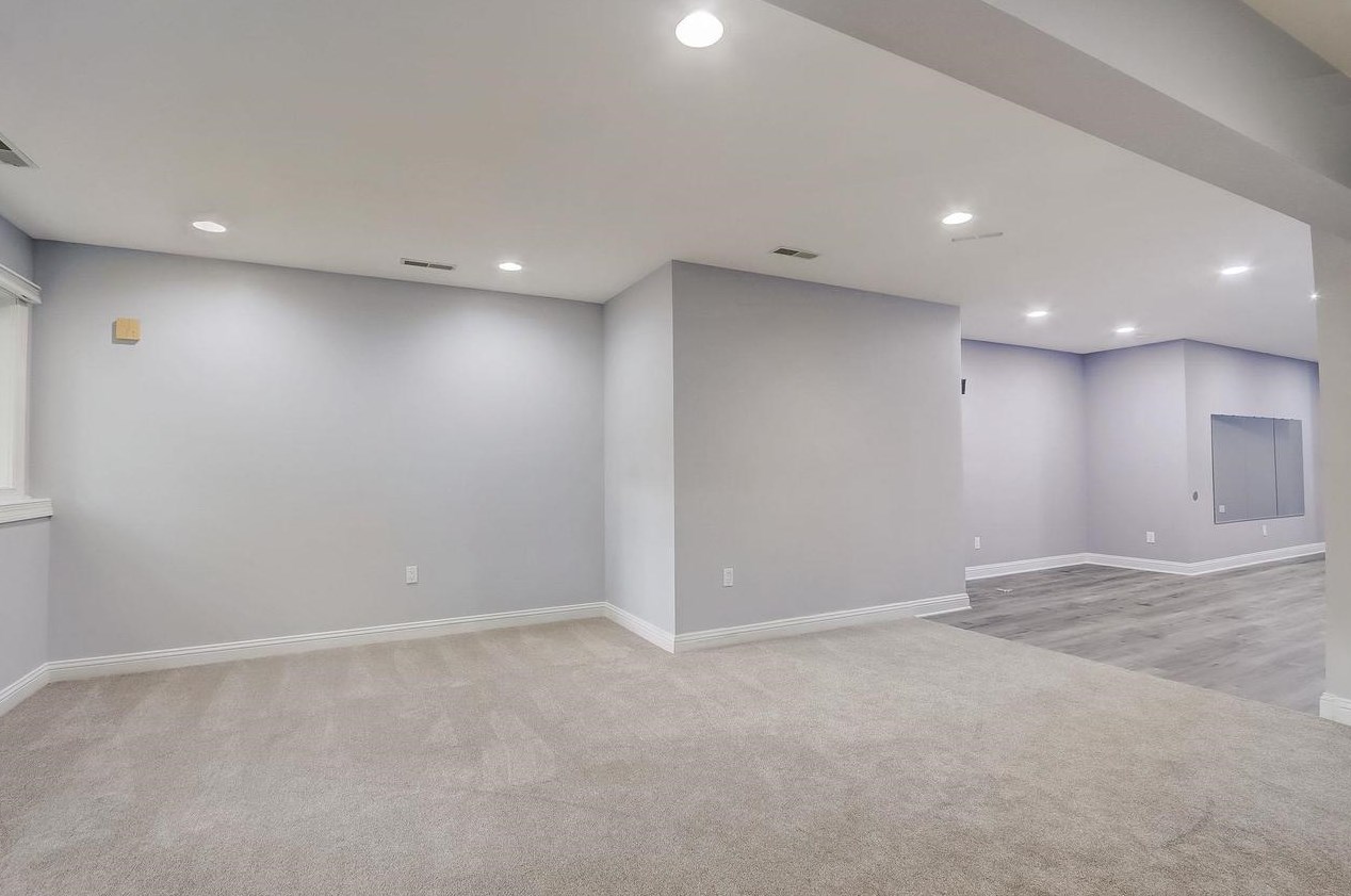 43 Hawk Feather Cir, Madison WI  53717-2744 exterior