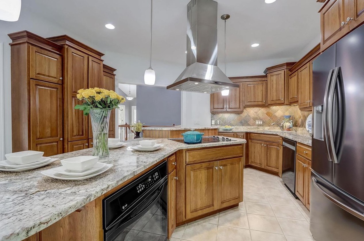 43 Hawk Feather Cir, Madison WI  53717-2744 exterior
