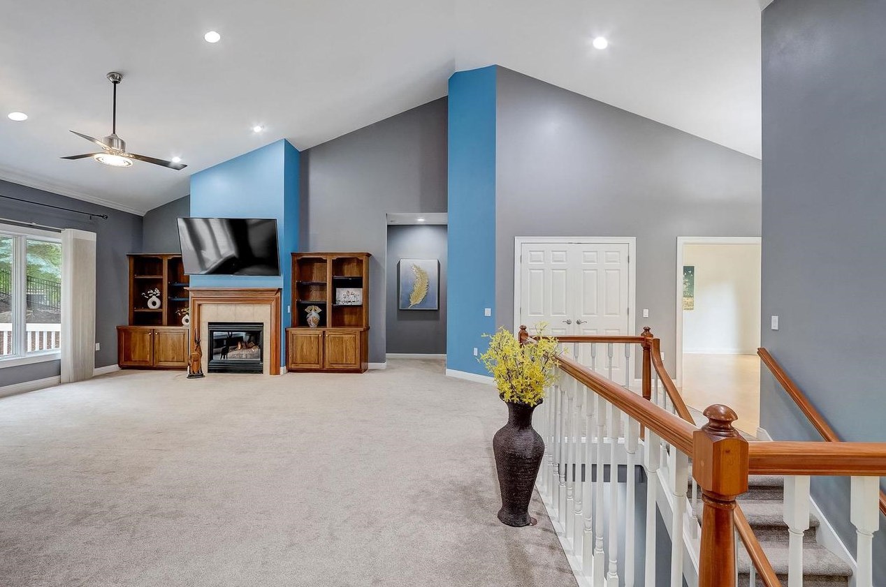 43 Hawk Feather Cir, Madison WI  53717-2744 exterior
