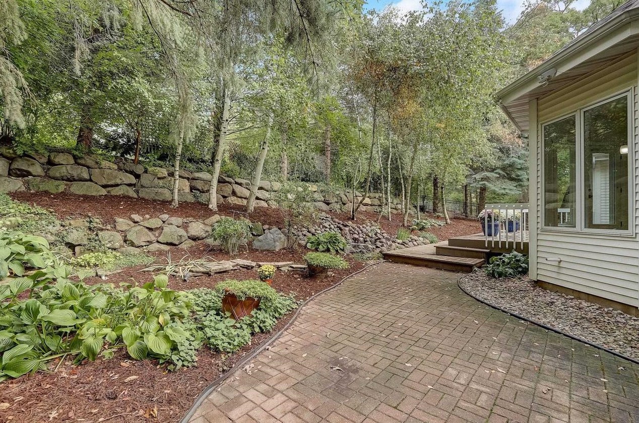 43 Hawk Feather Cir, Madison WI  53717-2744 exterior