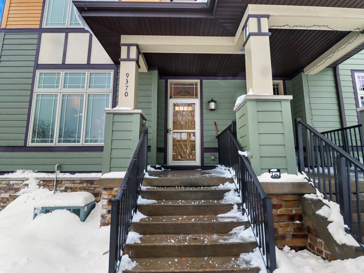 9370 Old Sauk Rd, Madison, WI 53562-4352