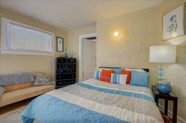 214 Henry St, Madison WI 53703-3608 exterior