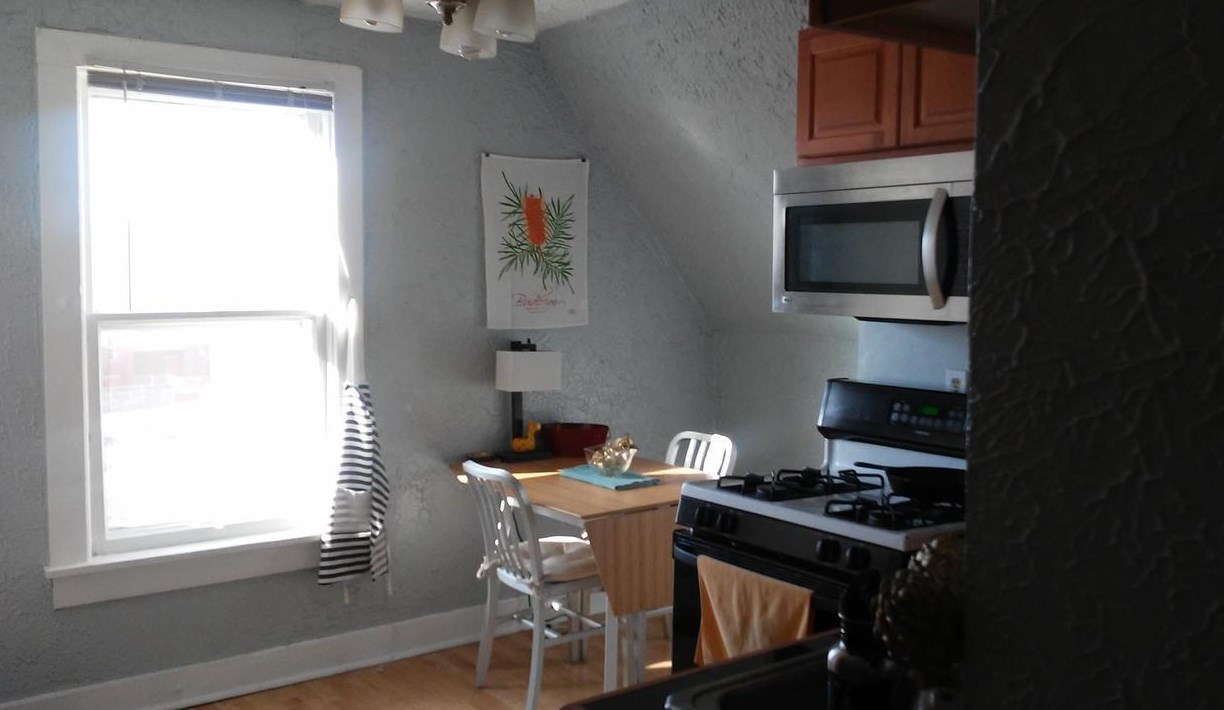 214 Henry St, Madison WI 53703-3608 exterior