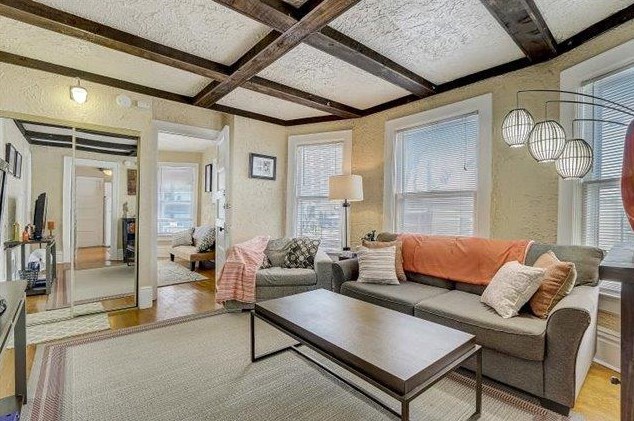 214 Henry St, Madison WI 53703-3608 exterior