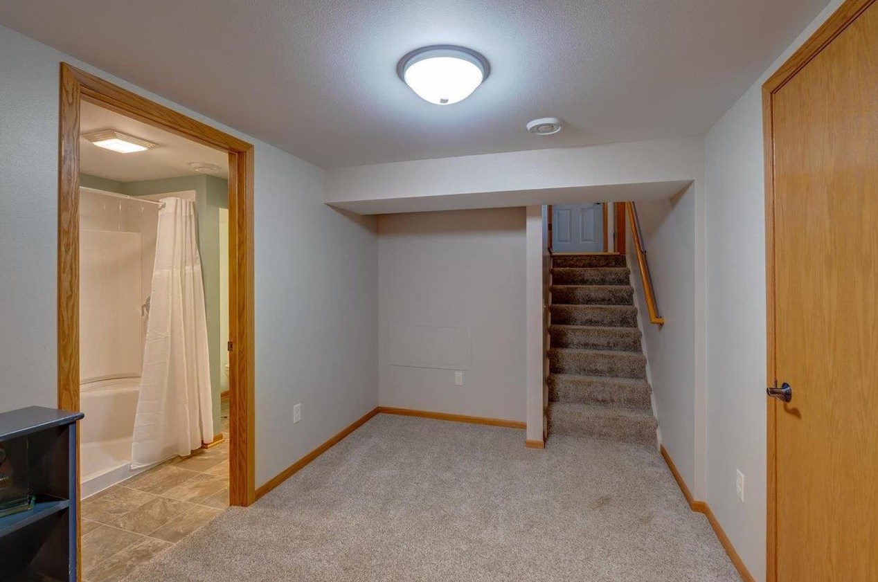 4906 Ralph Cir, Madison WI  53714-2634 exterior