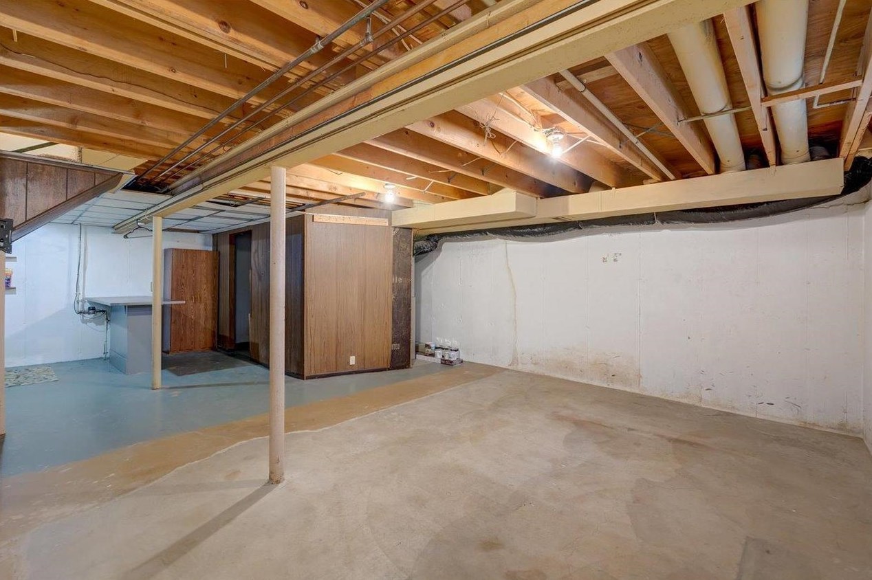 6532 Offshore Dr, Madison WI  53705-4234 exterior
