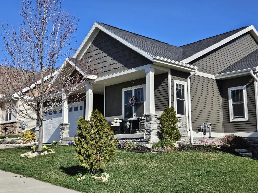 8922 Pine Hollow Pl, Madison, WI 53593
