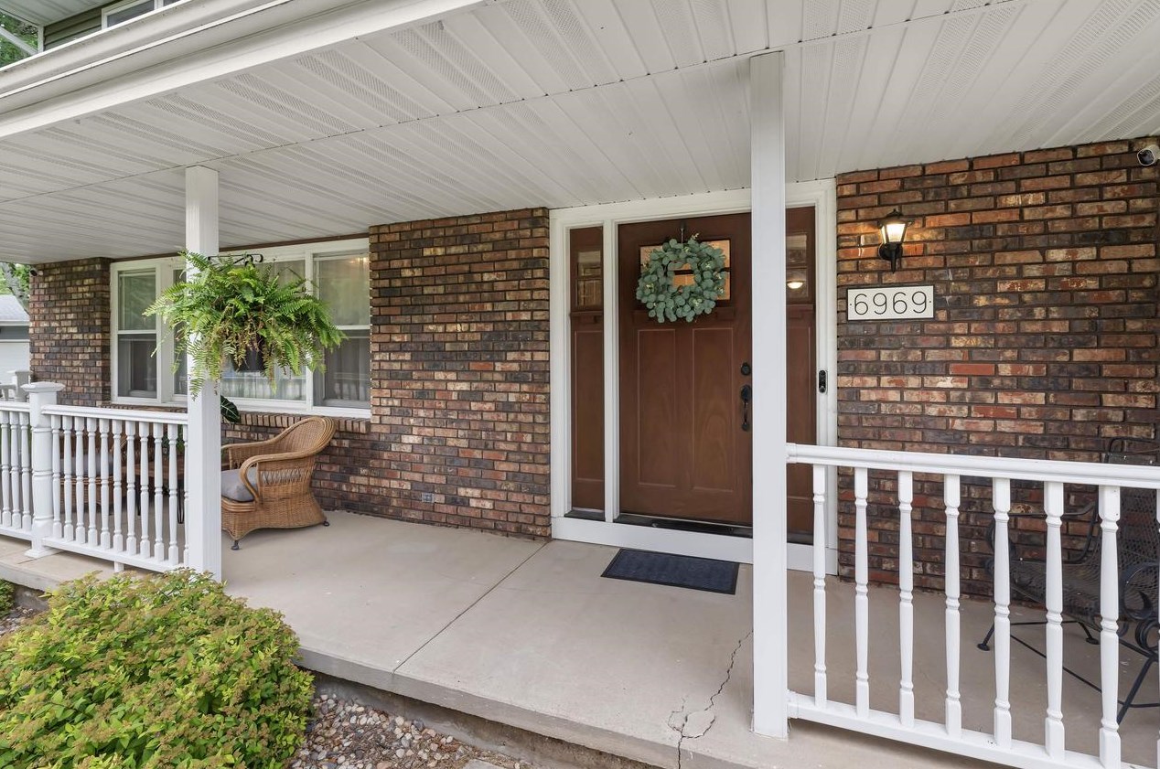 6969 Heron Way, De Forest, WI 53532