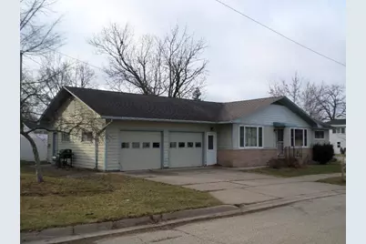 320 W Holton Street, Tomah, WI 54660 - Photo 1