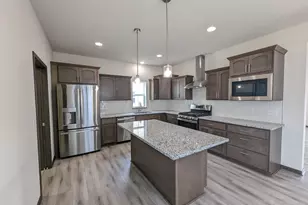 44 Windflower Wy, Mount Horeb, WI 53572 - Photo 18
