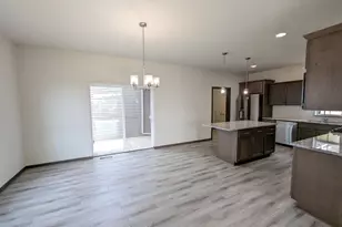 44 Windflower Wy, Mount Horeb, WI 53572 - Photo 16