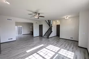 44 Windflower Wy, Mount Horeb, WI 53572 - Photo 4