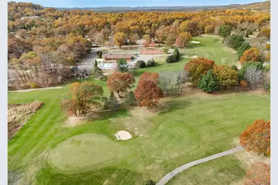 307 19th Hole Drive #L7, Wisconsin Dells, WI 53965 - Photo 24