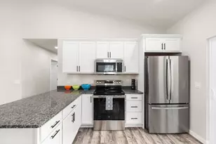 1044 Armida Ct, Reedsburg, WI 53959 - Photo 14