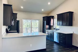 1059 Armida Ct, Reedsburg, WI 53959 - Photo 16