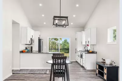 1079 Armida Court, Reedsburg, WI 53959 - Photo 4