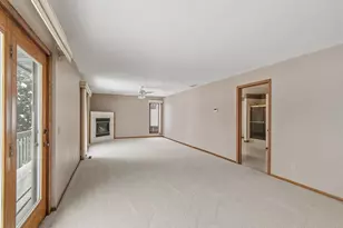 E12805 W Point Dr, Merrimac, WI 53561 - Photo 20