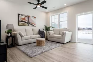 3154 S Bartells Dr, Beloit, WI 53511 - Photo 6