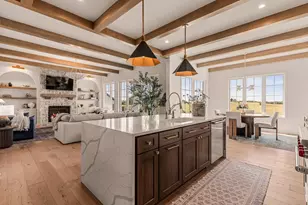 6835 Angelica Trl, Sun Prairie, WI 53590 - Photo 12