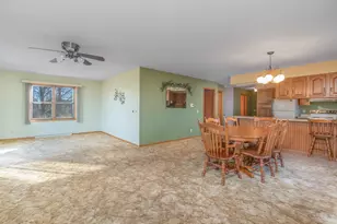 N12086 N Parish Rd, Markesan, WI 53946 - Photo 6