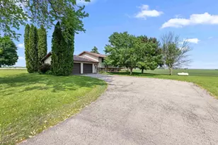 N12086 N Parish Rd, Markesan, WI 53946 - Photo 28