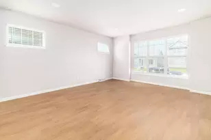 1125 Hickory Hls Dr, Sun Prairie, WI 53590 - Photo 2