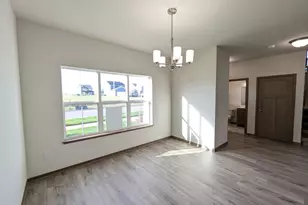 6640 Linnet Ln, Middleton, WI 53562 - Photo 16