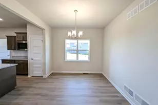 6631 Junco Dr, Middleton, WI 53562 - Photo 22